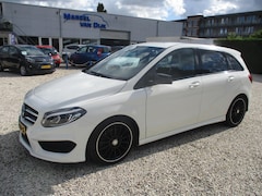 Mercedes-Benz B-klasse - 160 AMG Night Edition