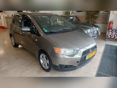 Mitsubishi Colt - 1.3 Invite