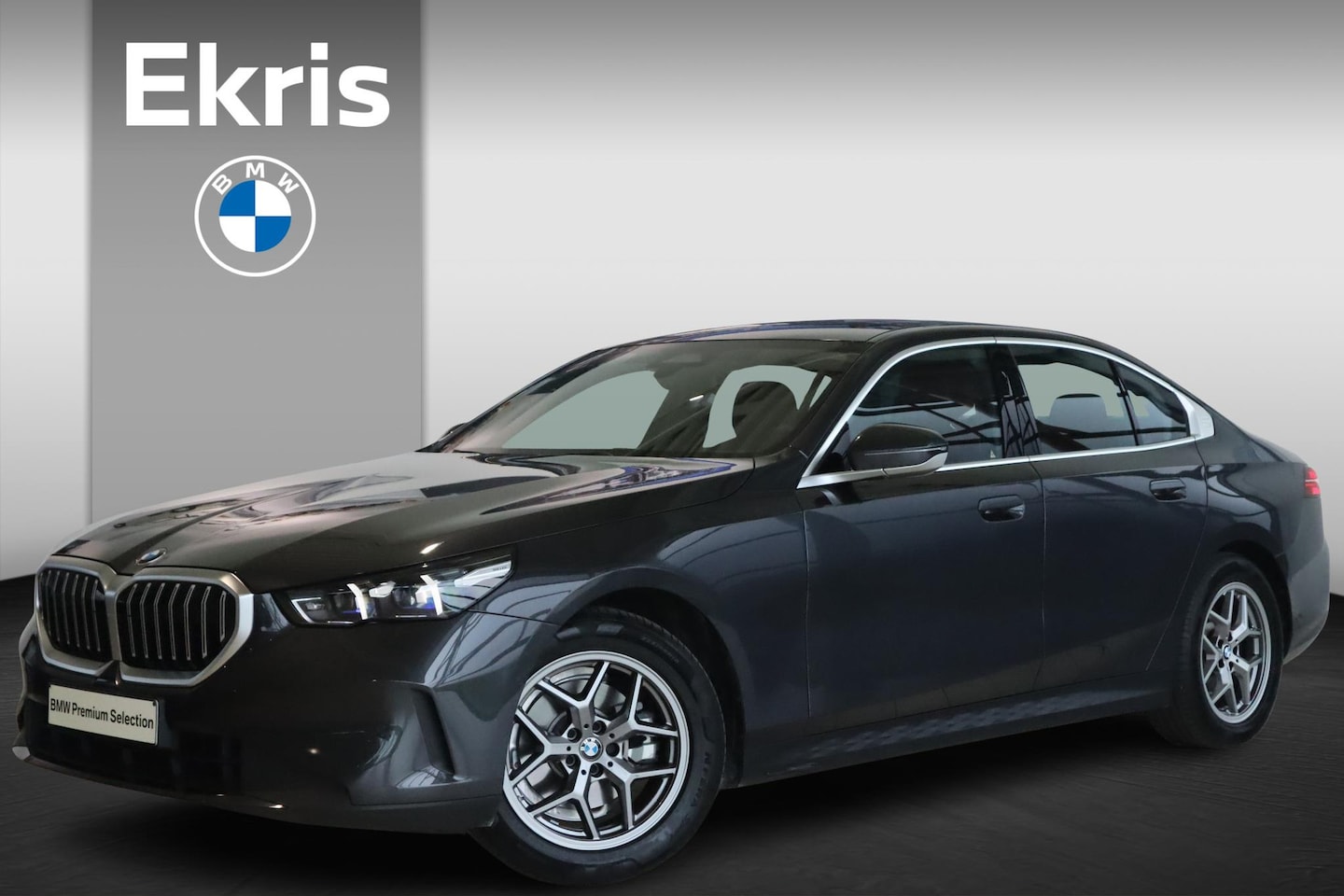 BMW 5-serie - Sedan 520i Driving Assistant | Achteruitrijcamera - AutoWereld.nl