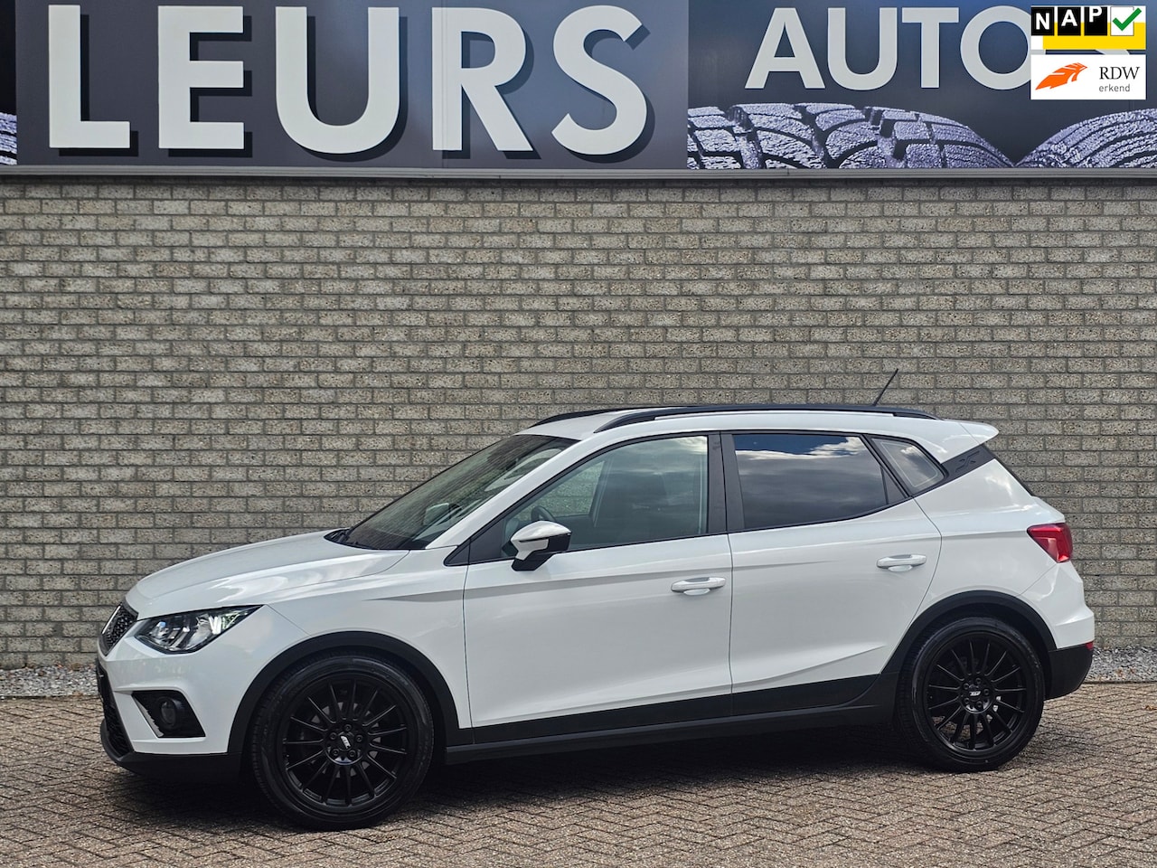 SEAT Arona - 1.0 TSI Xcellence Business Intense/Navi/Pdc - AutoWereld.nl