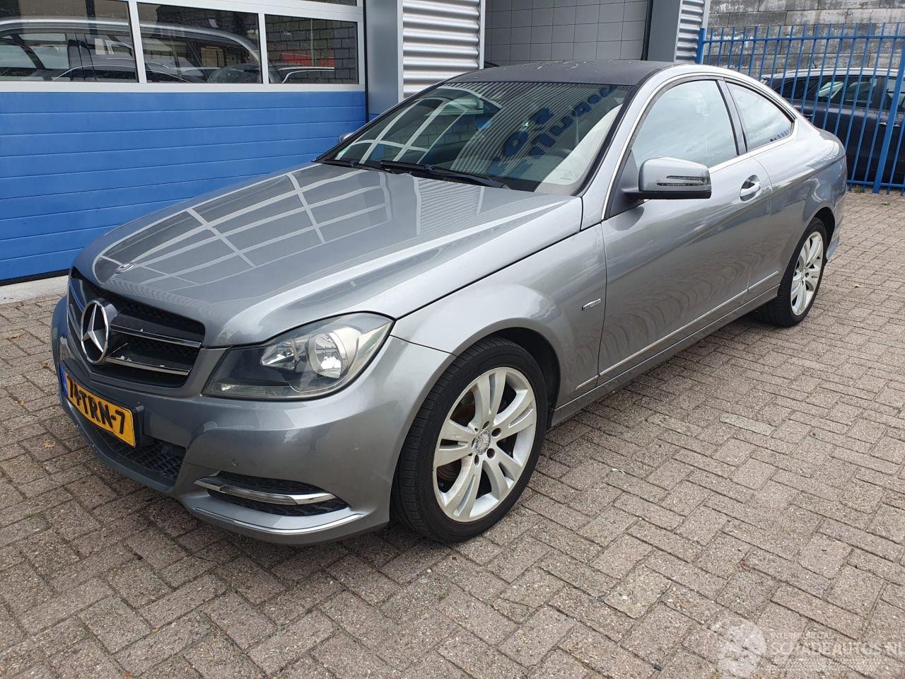 Mercedes-Benz C-klasse Coupé - Automaat 220 CDI - AutoWereld.nl