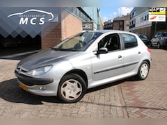 Peugeot 206 - 1.4 Gentry / Automaat