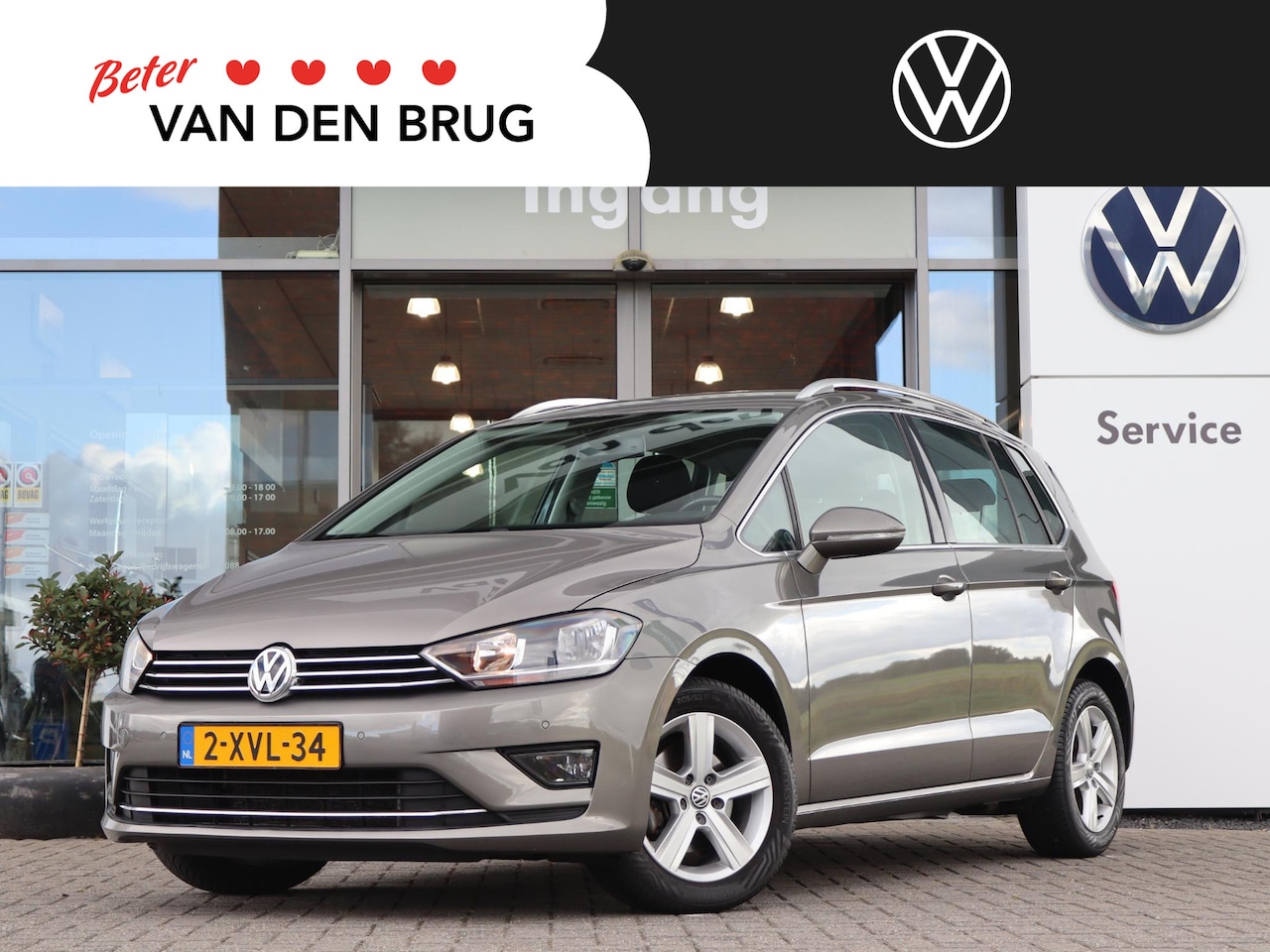 Volkswagen Golf Sportsvan - 1.2 TSI 110 pk DSG Highline | Trekhaak | Navigatie | Bluetooth | Climatronic | PDC | Cruis - AutoWereld.nl
