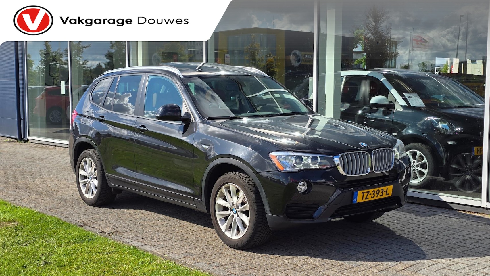 BMW X3 - XDrive28i High Executive | Automaat | Pano | Cruise | Memory | Stoelverwarming | Keyless - AutoWereld.nl
