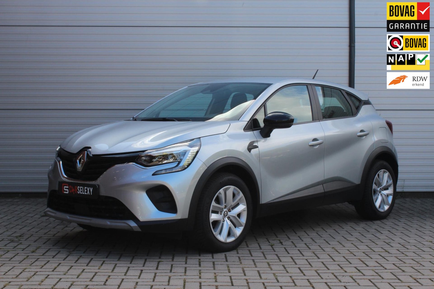 Renault Captur - 1.6 E-Tech plug-in hybrid Led/AppleCarPlay/PDC - AutoWereld.nl
