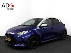 Toyota Yaris - 1.5 Hybrid Executive | Navigatie | Stoelverwarming | Camera Achter | Climate Control | Par