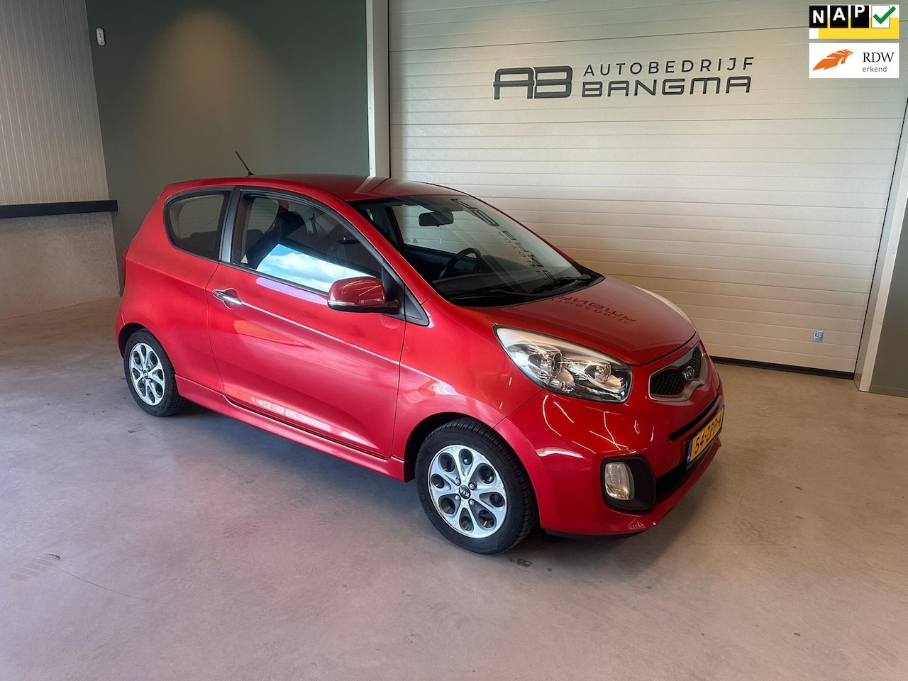 Kia Picanto - 1.0 CVVT R-SPORTbyKIA-uitv/AIRCO/NAVIGATIE/LM-VELGEN/BLUETOOTH/ISOFIX/TREKHAAK/HALF LEER/A - AutoWereld.nl