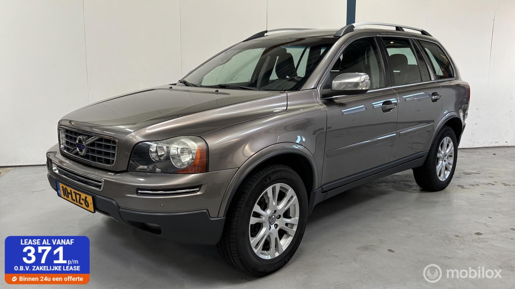 Volvo XC90 - 2.5 T5 Limited Edition NL-AUTO / 7-ZITS - AutoWereld.nl