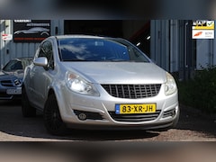 Opel Corsa - 1.4-16V Enjoy, 17inch, Airco, NAP, Stuur/stoelverwarming