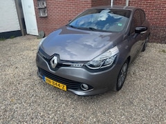 Renault Clio - 0.9 TCE NIGHTenDAY