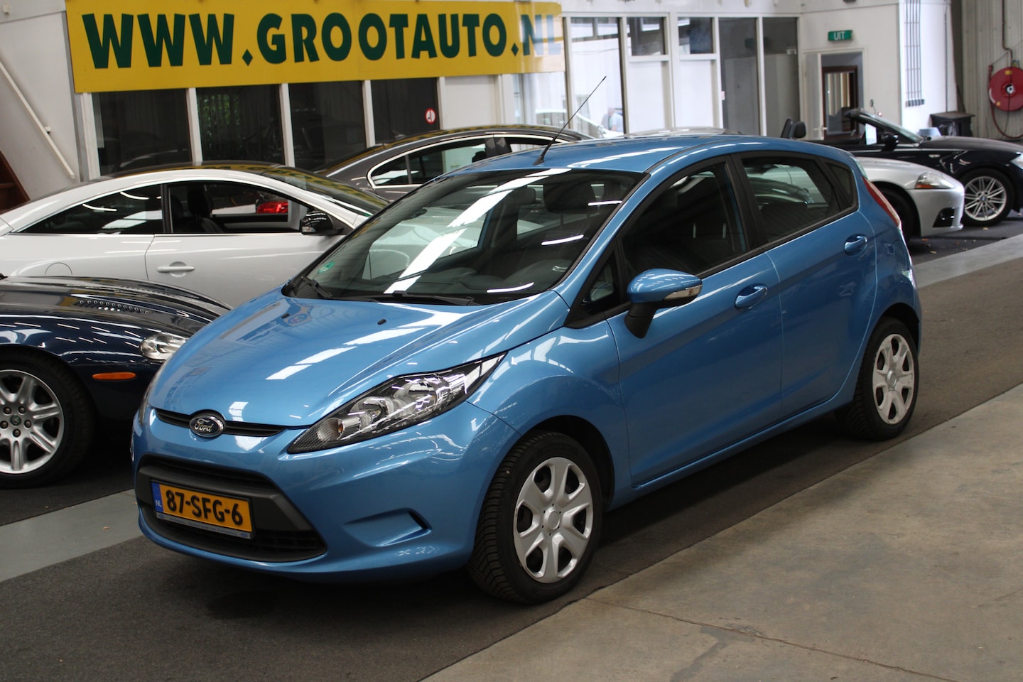 Ford Fiesta - 1.25 Limited Airco, Stuurbekrachtiging - AutoWereld.nl
