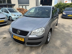 Volkswagen Polo - 1.2-12V Trendline Airco Elektr Ramen Navi