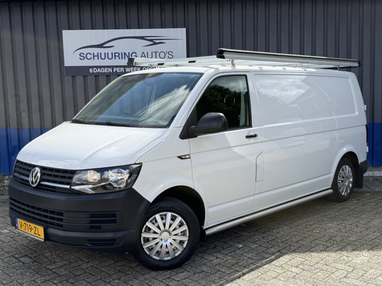 Volkswagen Transporter - 2.0 TDI L2H1 Comf. - AutoWereld.nl