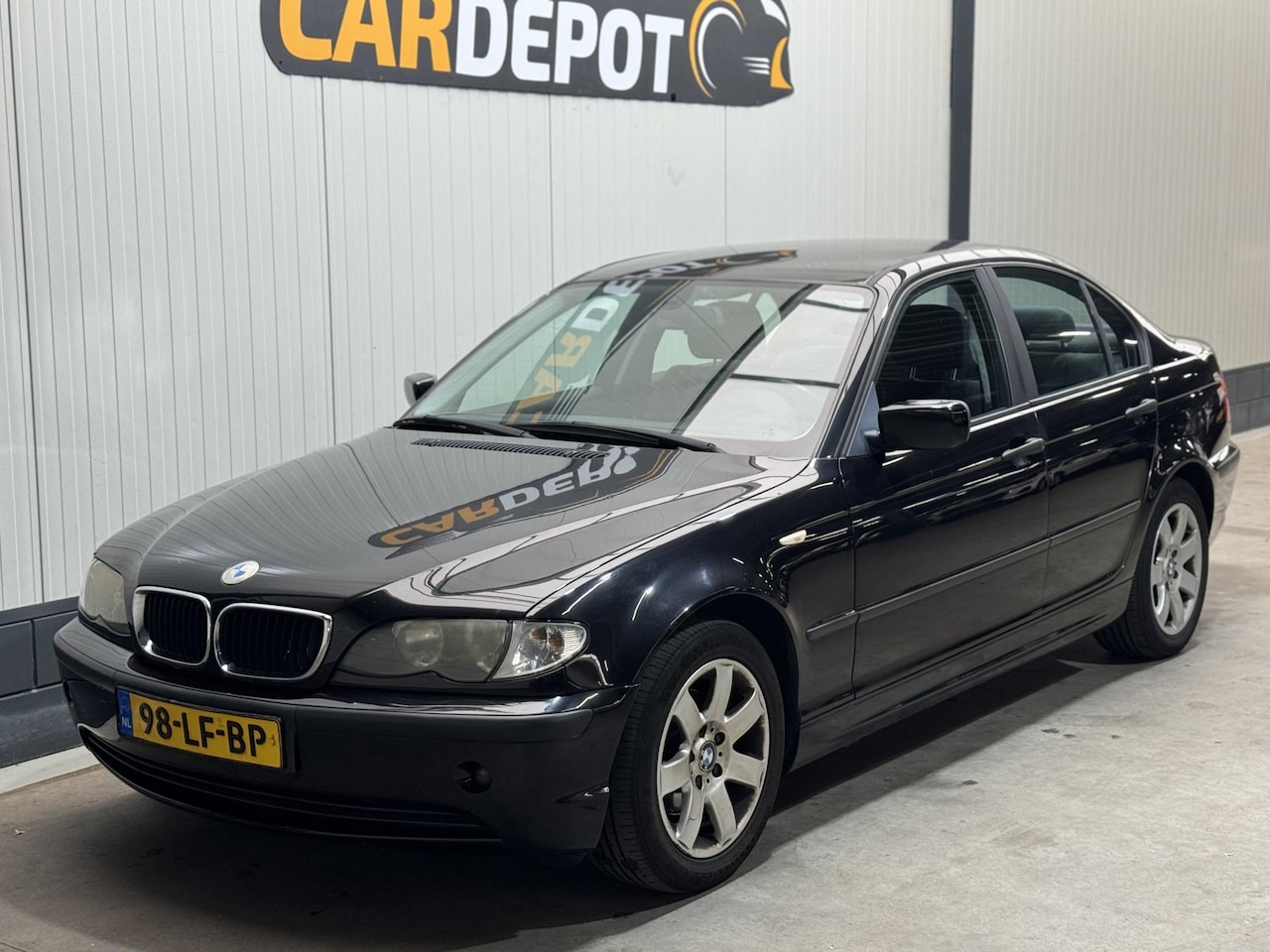 BMW 3-serie - 318i Executive 318i Executive - AutoWereld.nl