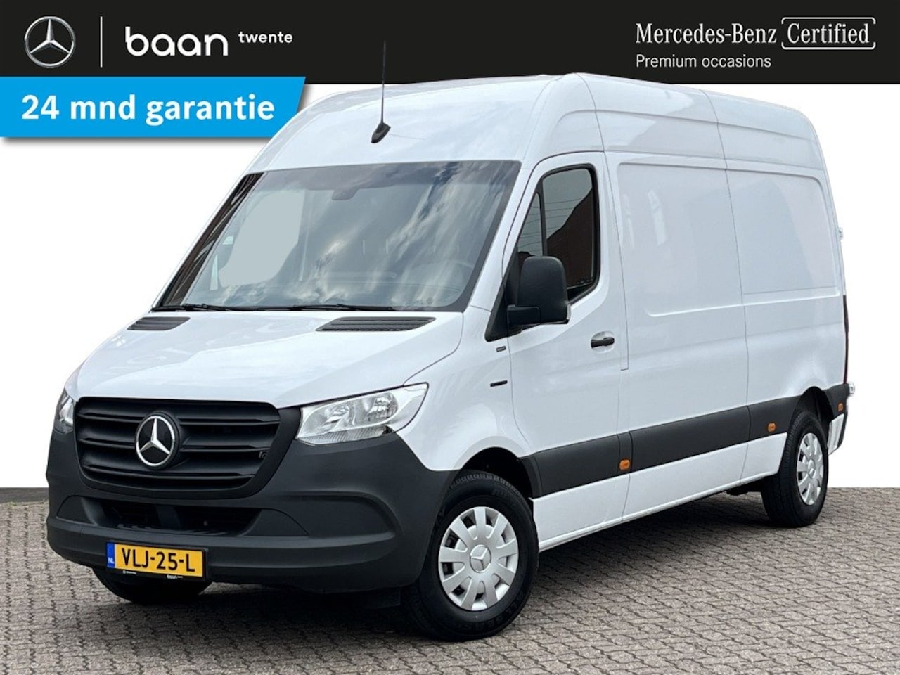 Mercedes-Benz eSprinter - L2H2 141 km | Camera, Bankje , Betimmering | Certified 24 maanden garantie - AutoWereld.nl