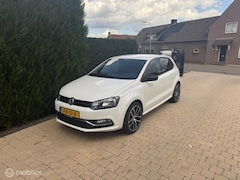 Volkswagen Polo - 1.2 MET AIRCO EN STOELVERWARMING