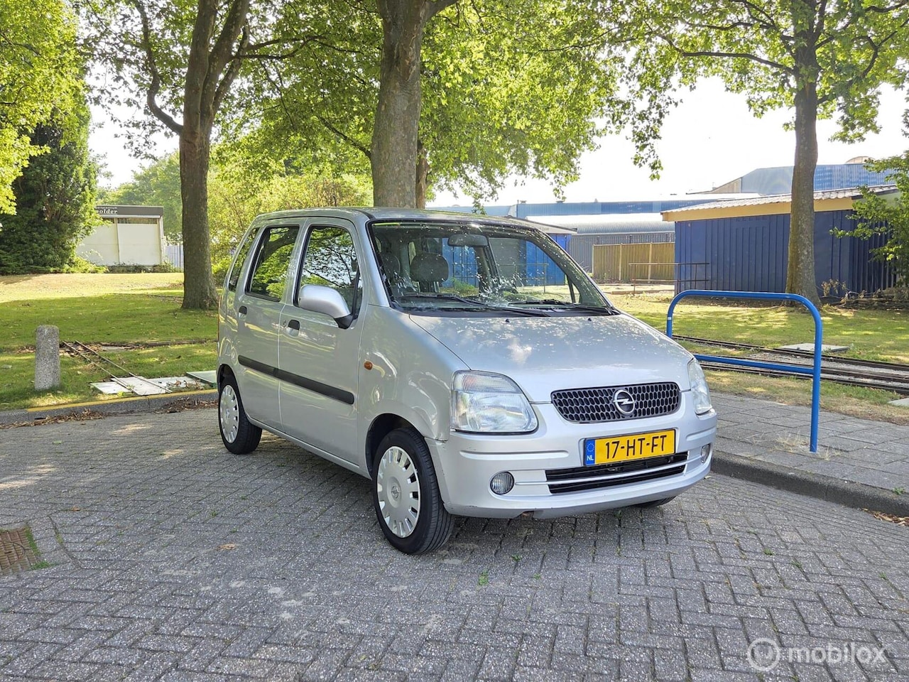 Opel Agila - 1.2-16V Comfort 1.2-16V Comfort - AutoWereld.nl