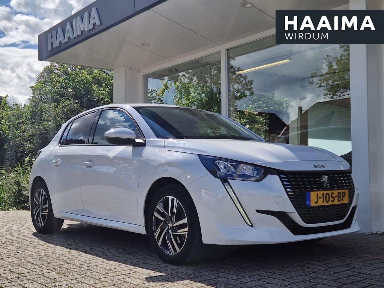 Peugeot 208 - 1.2T Automaat Blue Lease Allure | Afneembare Trekhaak | Navigatie | Climate & Adaptive Cru - AutoWereld.nl