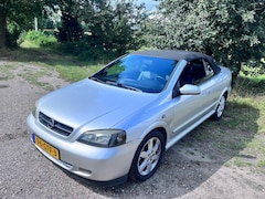 Opel Astra Cabriolet - 2.2-16V