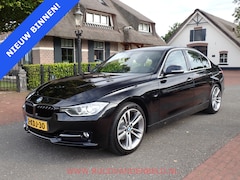 BMW 3-serie - 320i SPORTLINE BIXENON/SPORTLEER/PROFNAVI