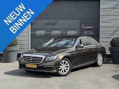 Mercedes-Benz E-klasse - 220 d Ambition | Panoramadak | Camera | Sfeerverlichting | DAB | NAP |