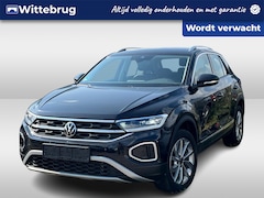 Volkswagen T-Roc - 1.5 TSI 150PK DSG Style / Digital Cockpit Pro / Park Assist / App-Connect / 17'' LMV / VW