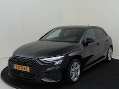 Audi A3 Sportback - 35 TFSI S edition | Trekhaak | Full LED verlichting | Navigatie Plus | Optiek zwart Plus |