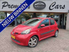 Toyota Aygo - 1.0-12V 5drs, dealeronderhouden, LMV|nw apk, voorbanden, remmen etc|