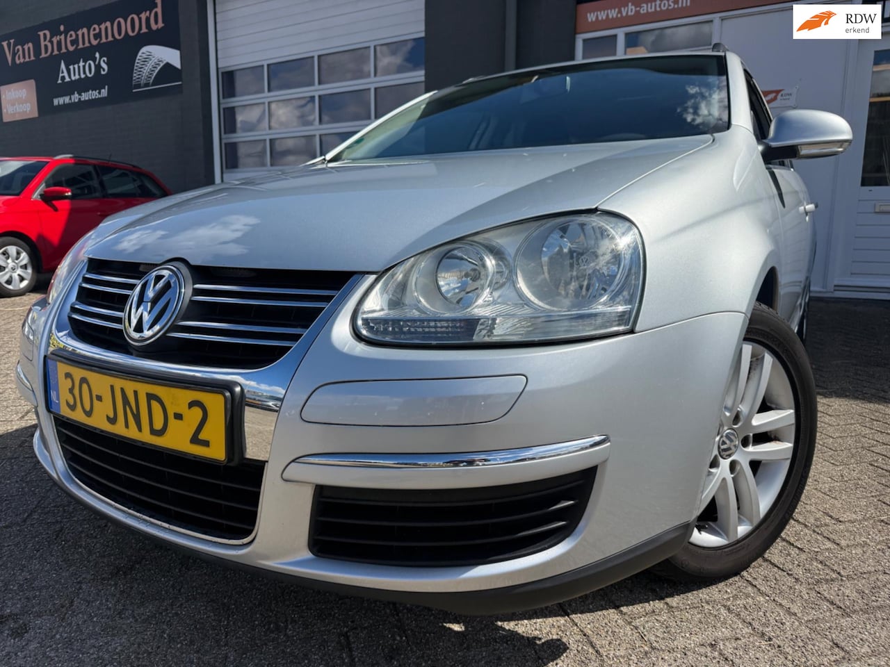 Volkswagen Golf Variant - 1.4 TSI Comfortline 6 bak met navigatie en parkeersensoren en cruise controle en airco - AutoWereld.nl