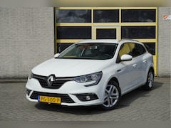 Renault Mégane Estate - 1.5 dCi Eco2 Zen BJ2017 Led | Pdc | Navi | Climate control | Cruise control | Getint glas