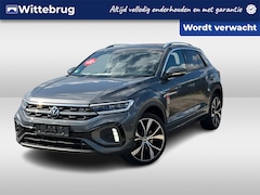 Volkswagen T-Roc - 1.5 TSI R-Line / Panorama dak / Leer / afneembare trekhaak / IQ light / 19 Inch / Cockpit
