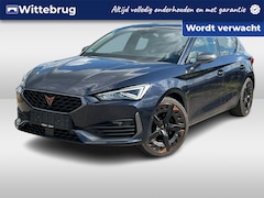 CUPRA Leon - 1.4 e-Hybrid VZ Performance / Panorama dak / 19 Inch / Memory Seat / Supersport Stuur / 24