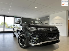 Volkswagen Tiguan - 1.5 eHybrid R-Line Edition 272 PK / 3 X R LINE / TREKHAAK