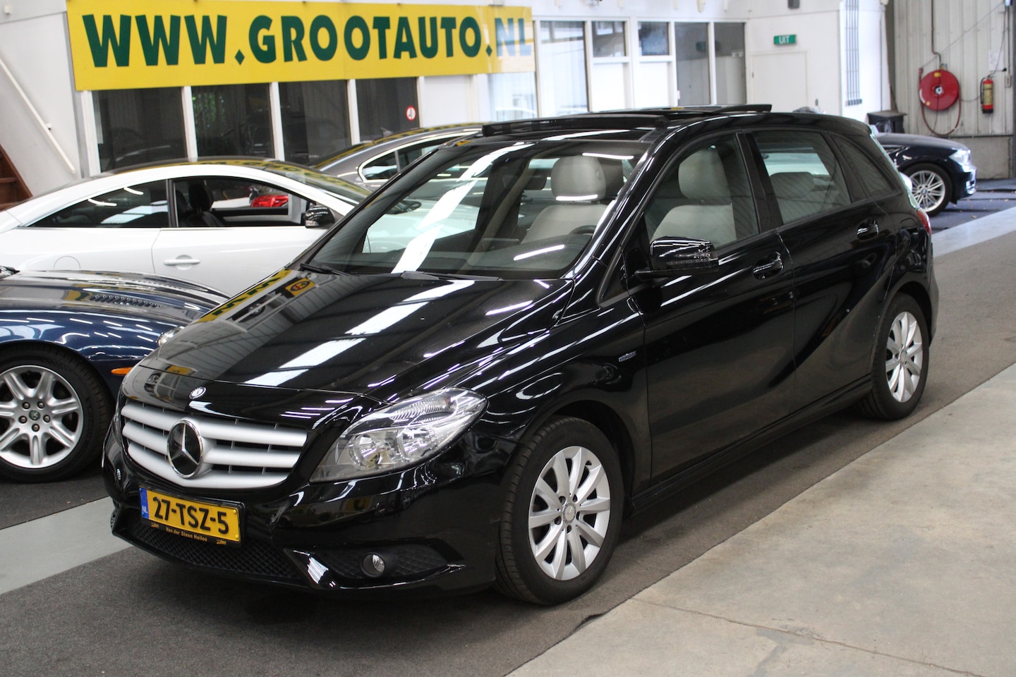 Mercedes-Benz B-klasse - 200 Panoramadak, Airco, Trekhaak, Stuurbekrachtiging - AutoWereld.nl