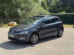 Volkswagen Polo - 1.2 TSI Highline PANO I 6BAK I 110PK I LED I CRUISE I PDC