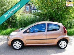 Peugeot 107 - 1.0 Active 5-deurs Airco LED Zuinig A-Label 2e eig. Facelift model