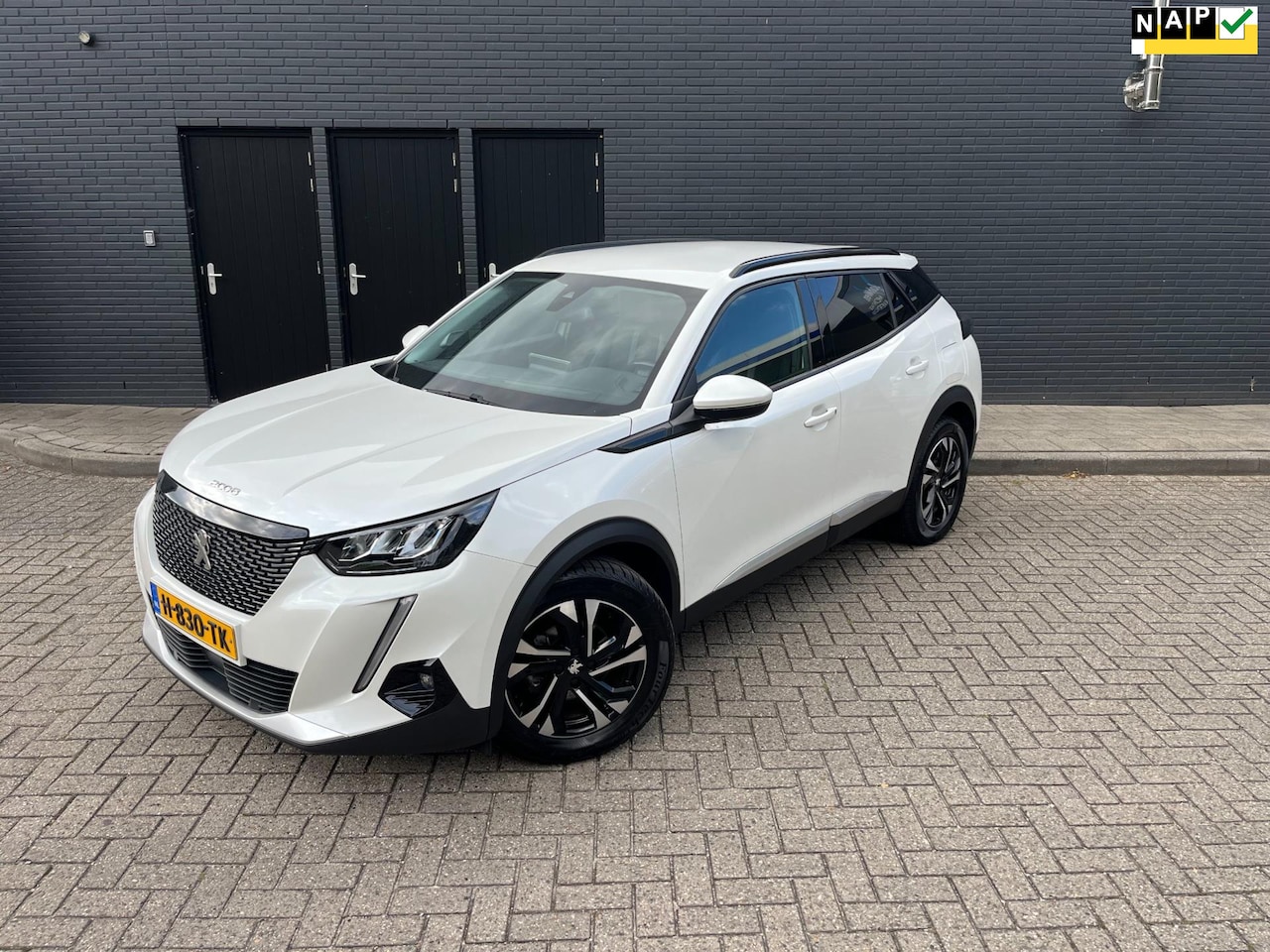 Peugeot 2008 - 1.2 PureTech Allure Automaat Led 360Cam - AutoWereld.nl