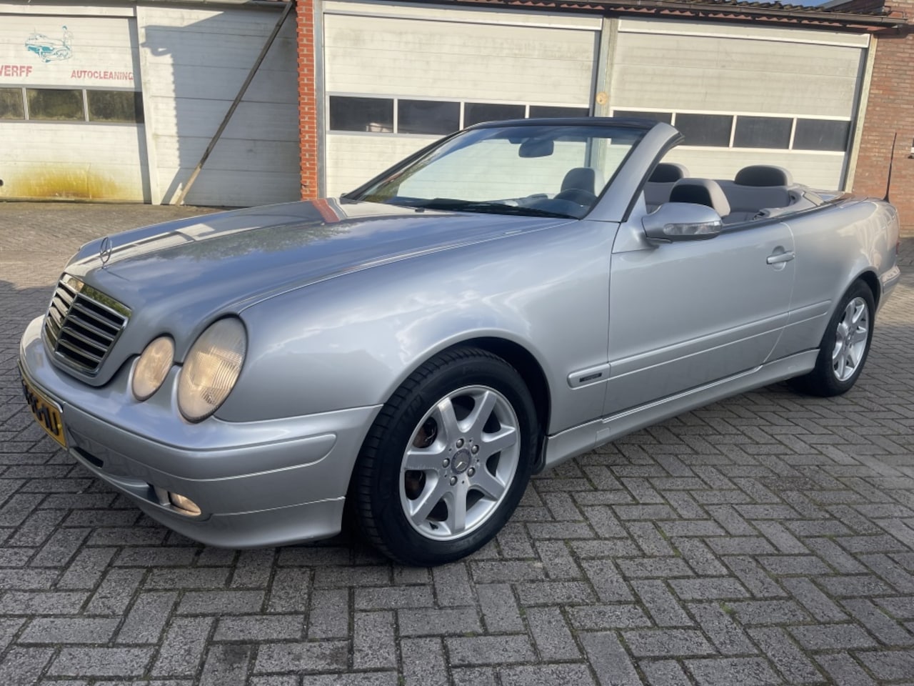 Mercedes-Benz CLK-klasse Cabrio - 200 Avantgarde 76.278km nap. Super Mooi - AutoWereld.nl