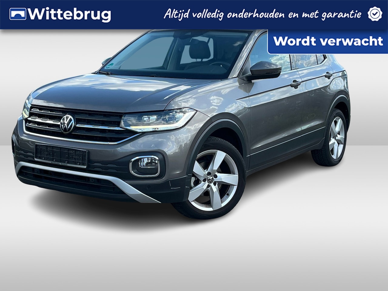 Volkswagen T-Cross - 1.5 TSI 150pk Style DSG Automaat / Navigatie / LM 17 inch / Parkeersensoren / LED / Verwar - AutoWereld.nl
