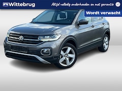 Volkswagen T-Cross - 1.5 TSI 150pk Style DSG Automaat / Navigatie / LM 17 inch / Parkeersensoren / LED / Verwar