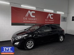 Hyundai i30 - 1.6 GDi GO - NAVI/CLIMA/CAMERA/CRUISE/NAP