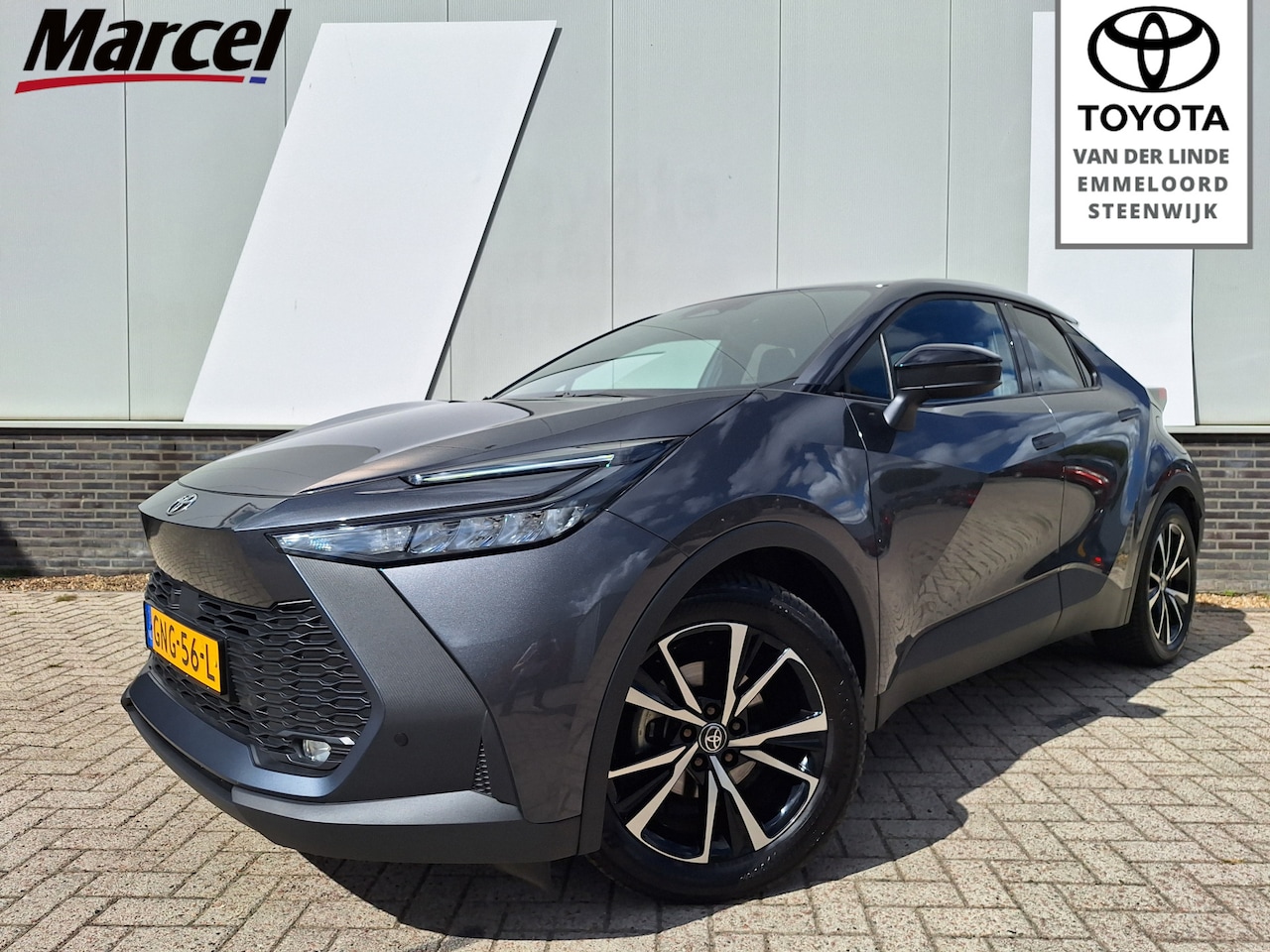 Toyota C-HR - 1.8 Hybrid 140 Dynamic | Keyless entry | NL auto | Parkeersensoren | Navi | Apple/Android - AutoWereld.nl