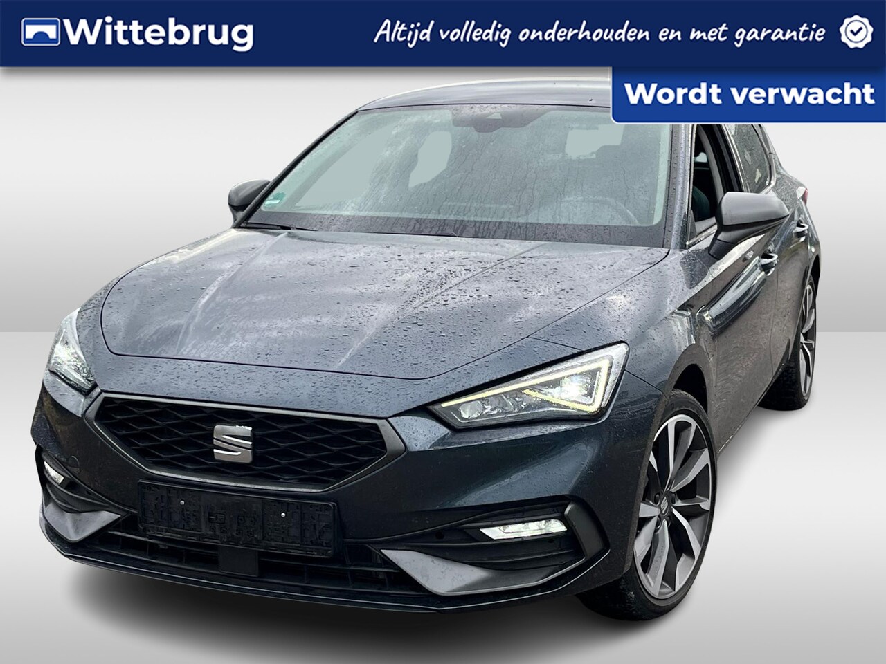 SEAT Leon - 1.4 TSI eHybrid PHEV 204PK FR Business Intense / Stuur + Stoelverwarming / LED / Parkeerse - AutoWereld.nl
