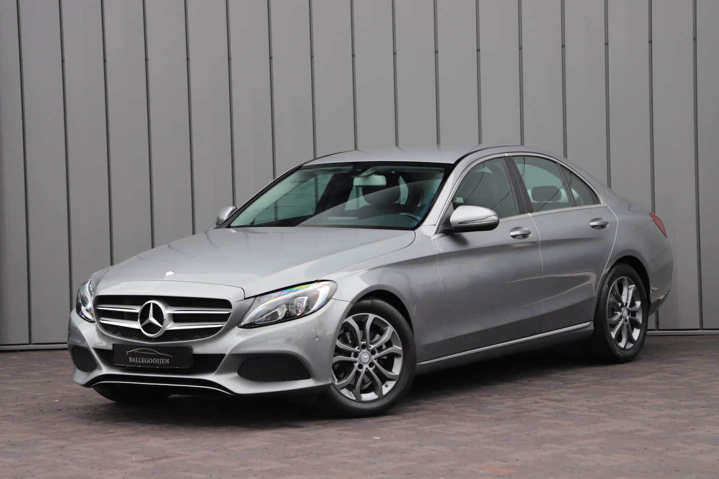 Mercedes-Benz C-klasse - 180 Ambition Aut7 | 156PK | Stoelverwarming | Led | Camera | Cruise-control | Clima | NL-A - AutoWereld.nl