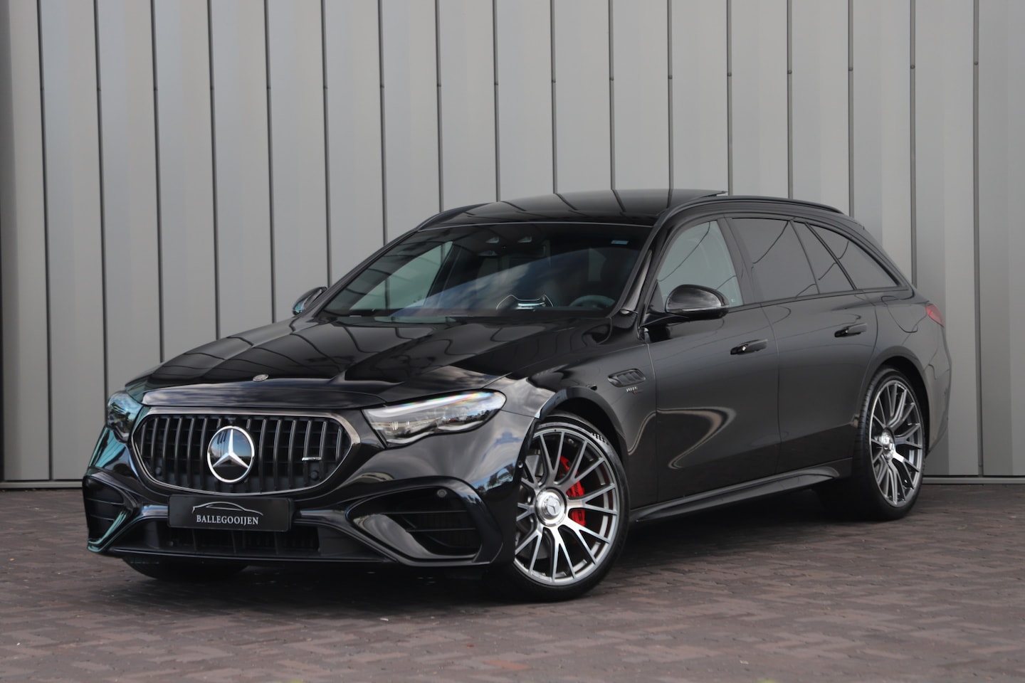 Mercedes-Benz E-klasse Estate - AMG 53 Hybrid 4MATIC+ | 612PK | Luchtvering | Achterasbesturing | Head-up | Carbon | Burme - AutoWereld.nl