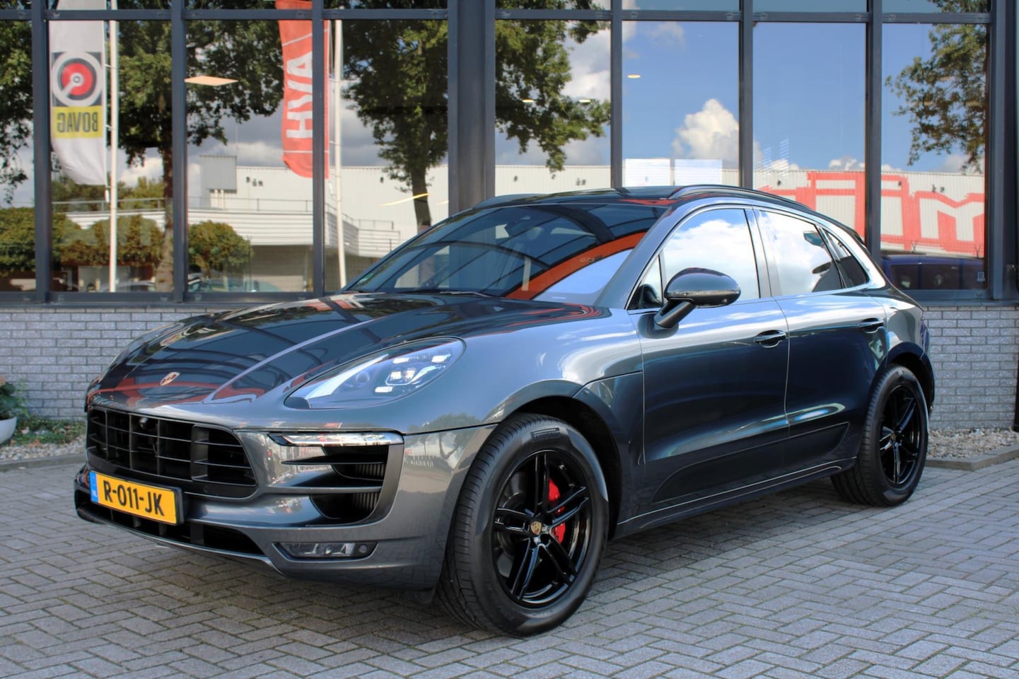 Porsche Macan - 3.0 GTS | Pano | Luchtvering | Alcantara! - AutoWereld.nl