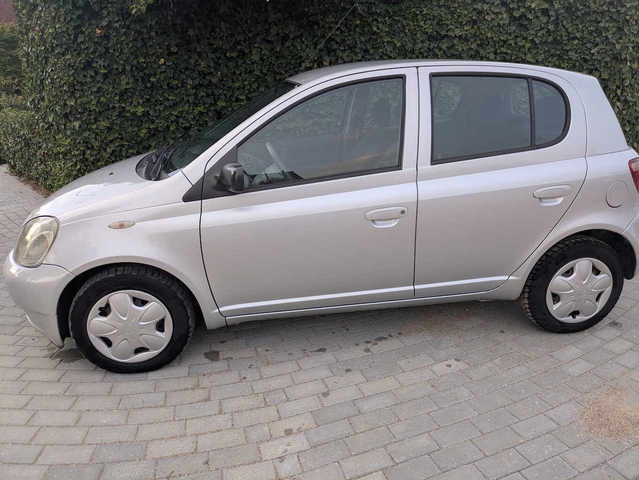 Toyota Yaris - 1.3-16V VVT-i Sol - AutoWereld.nl