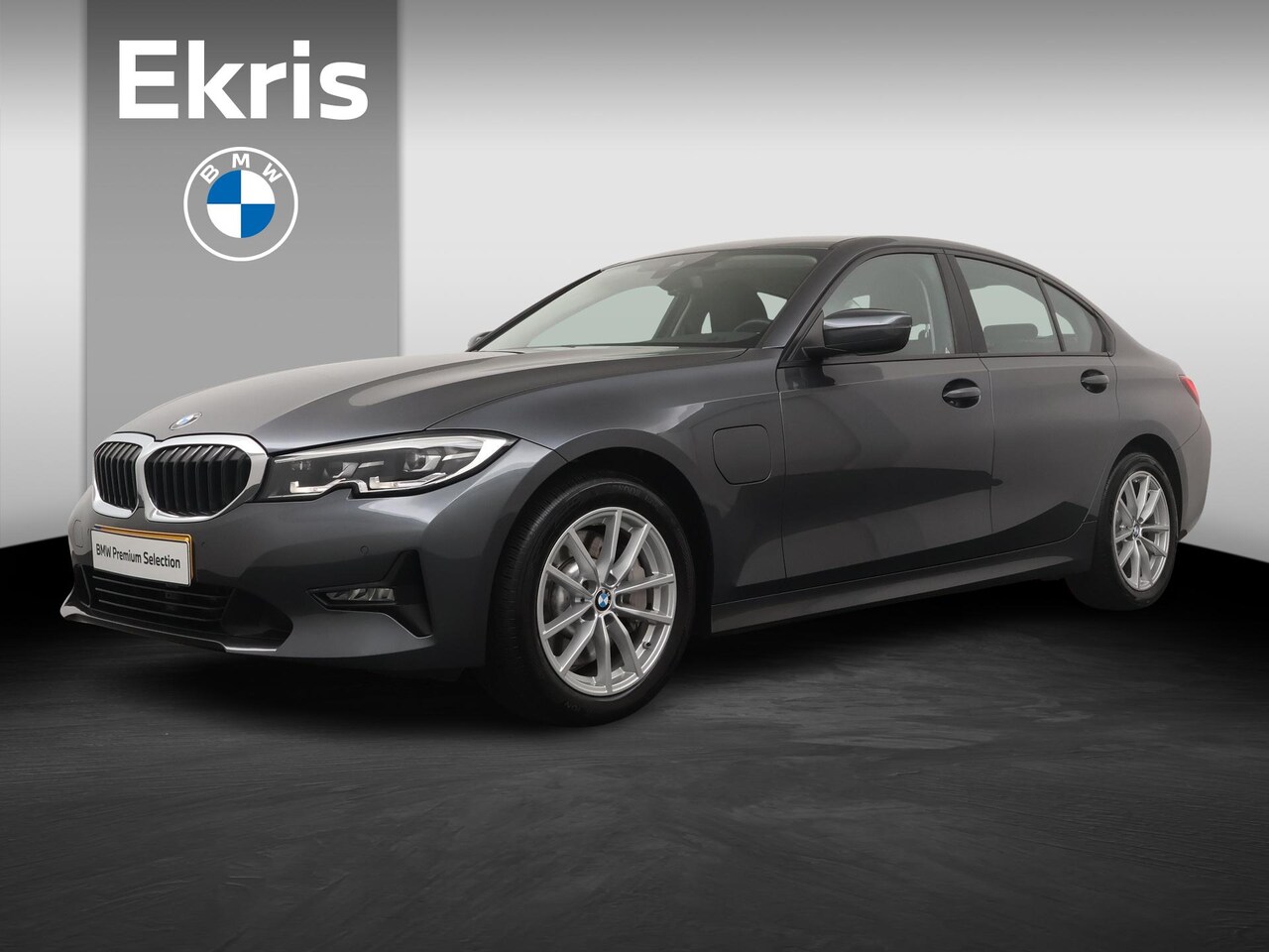 BMW 3-serie - 330e eDrive Edition | Sportstoelen | Comfort Access | HiFi | - AutoWereld.nl