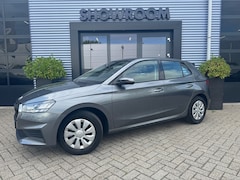 Skoda Fabia - 1.0 TSI Ambition Cruise|Apple Carpley|Dealer onderhouden