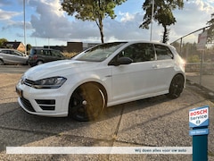 Volkswagen Golf - 2.0 TSI 300pk 4Motion 3D DSG R